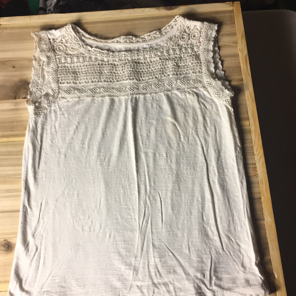 Ann Taylor loft XSP beige crochet top
